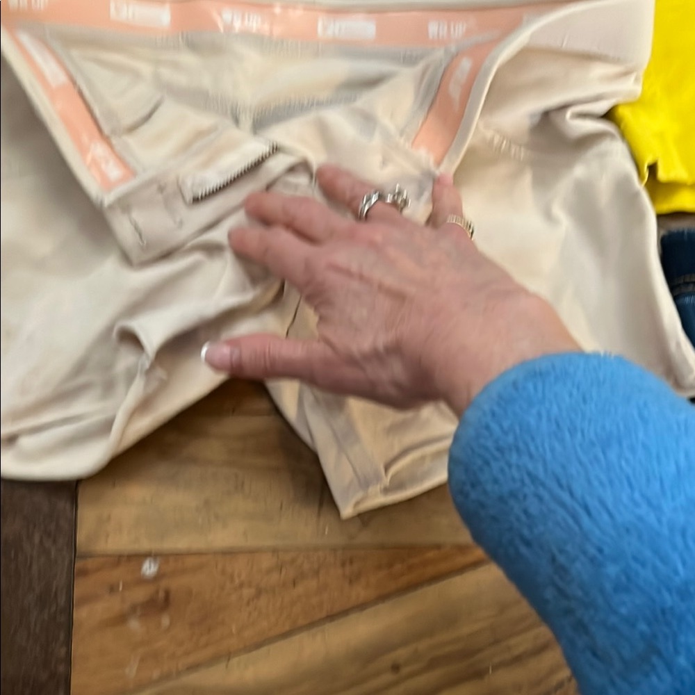 Freddy wr up Cream med -Waisted Shorts cream